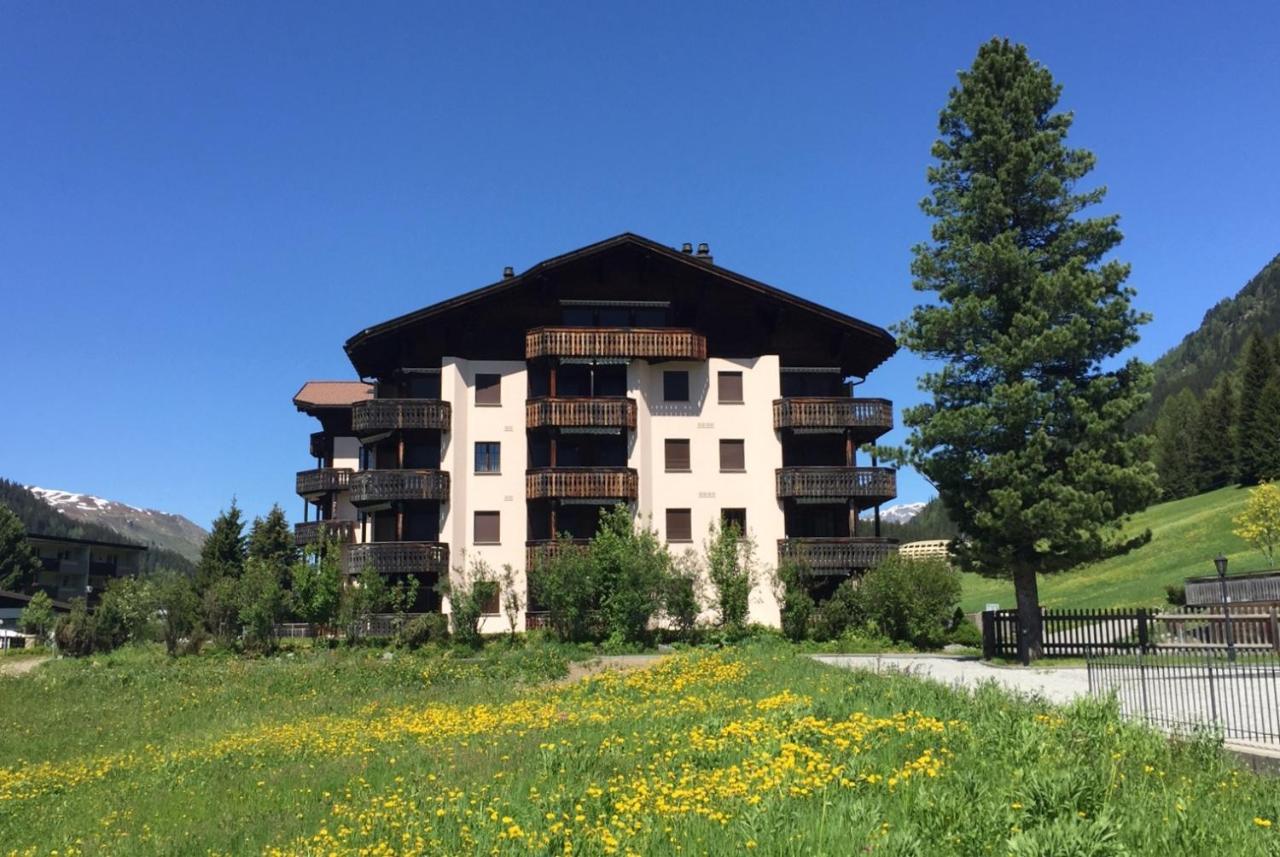 2-Zimmer Ferienwohnung Bünda Davos Exterior foto